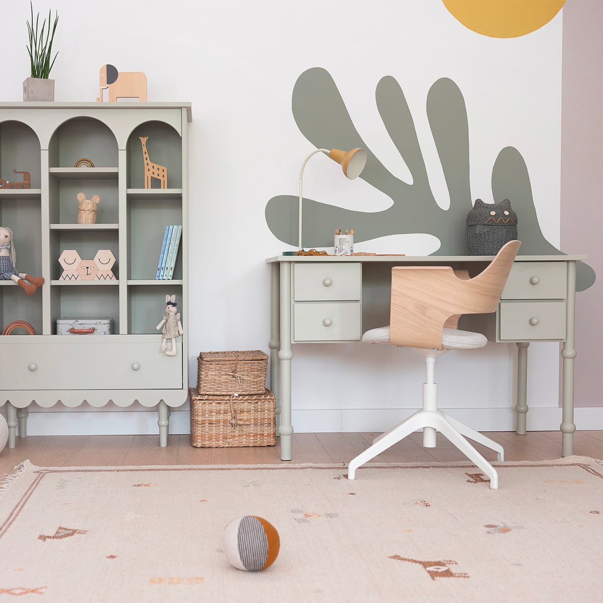 Bureau 4 tiroirs Wood Luck Babushka Olive