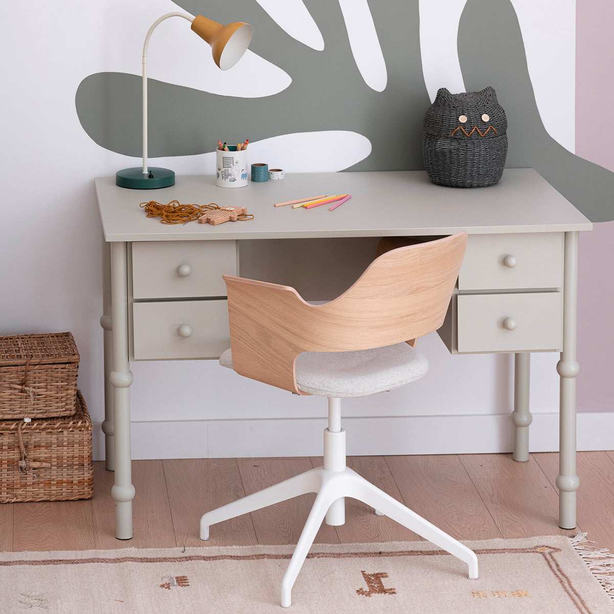 Bureau 4 tiroirs Wood Luck Babushka Olive
