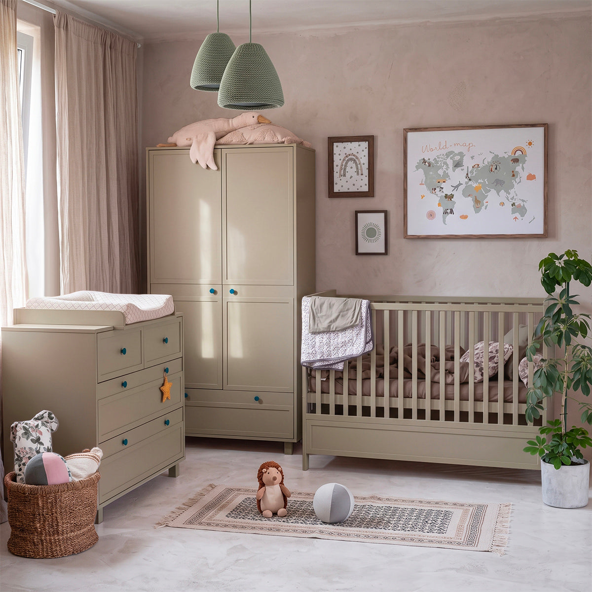 Lit évolutif 70x140 et commode 4 tiroirs Wood Luck Gabriel - Vert Eucalyptus