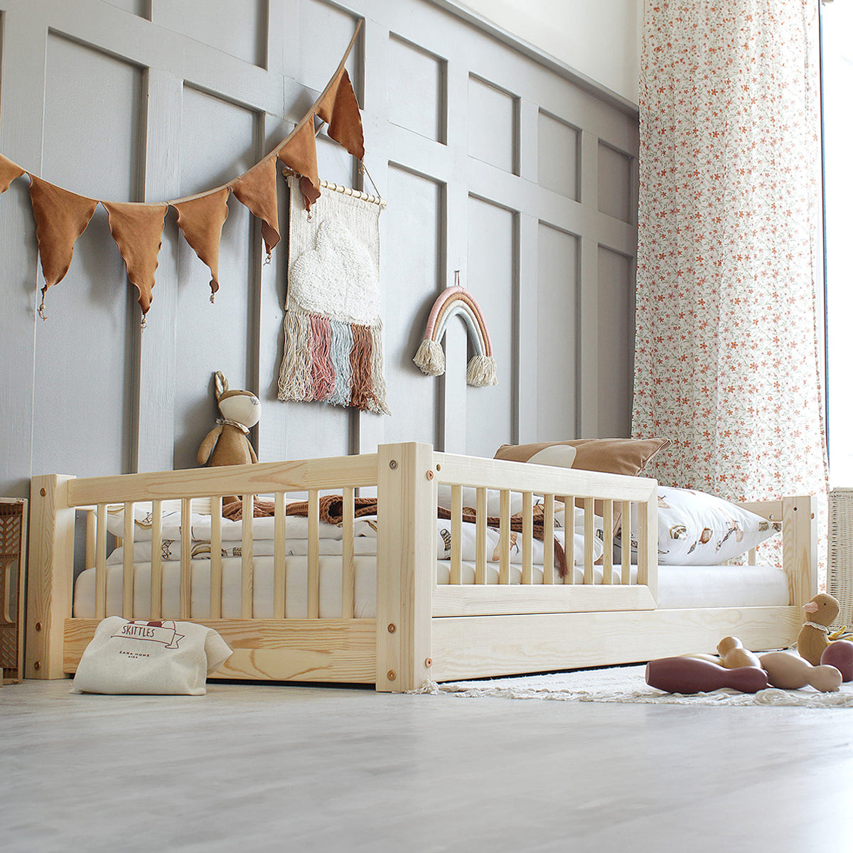Lit 90x190 barrière et sommier inclus pieds 1 cm Adèle Bois - vue 3