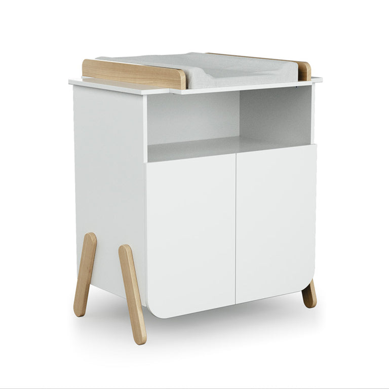 Commode 2 portes avec plan à langer AT4 Pirate Blanc et hêtre
