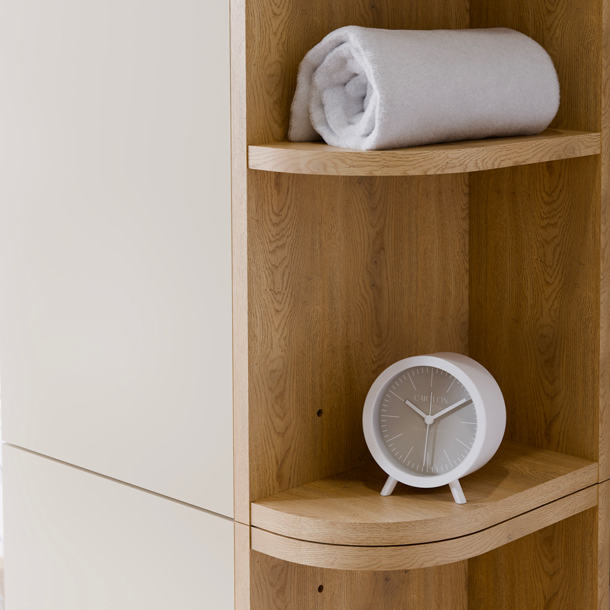 Ensemble meuble simple vasque 120cm niches arrondies colonne et miroir LED Azel Cachemire et Bois - vue 10