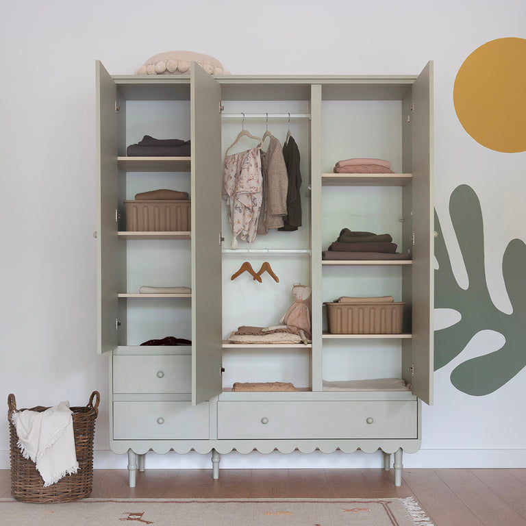 Armoire 3 portes 3 tiroirs Wood Luck Babushka Olive - vue 5
