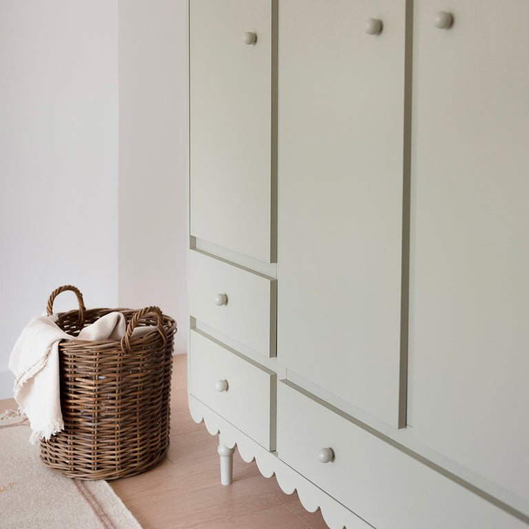 Armoire 3 portes 3 tiroirs Wood Luck Babushka Olive - vue 7