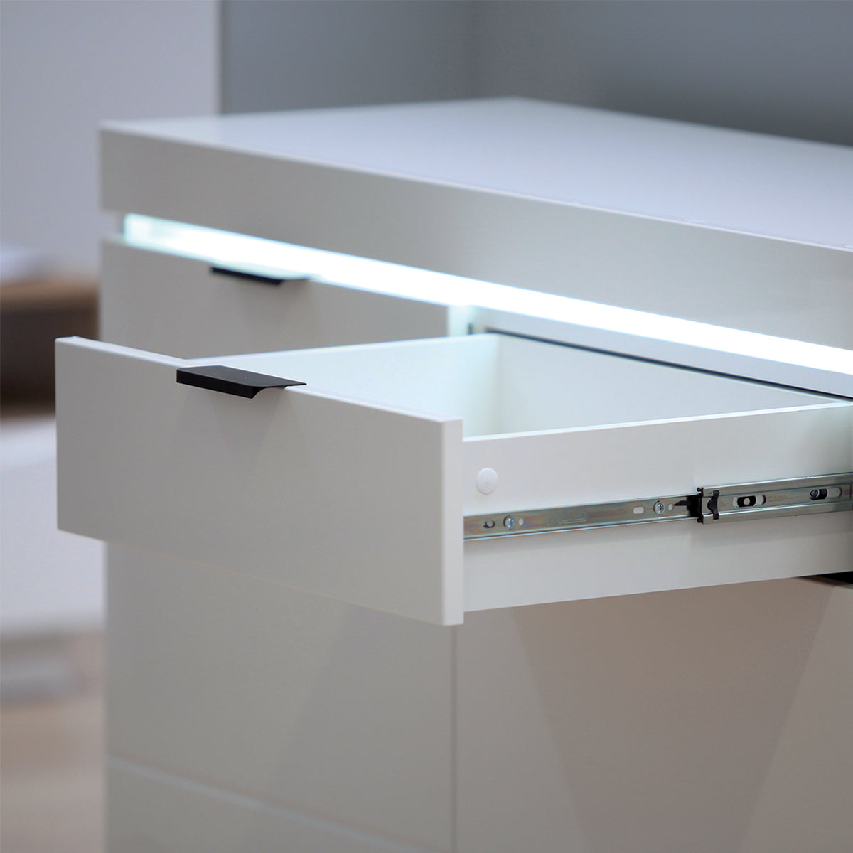 Buffet 2 portes 2 tiroirs LED inclus Ruben Blanc - vue 3