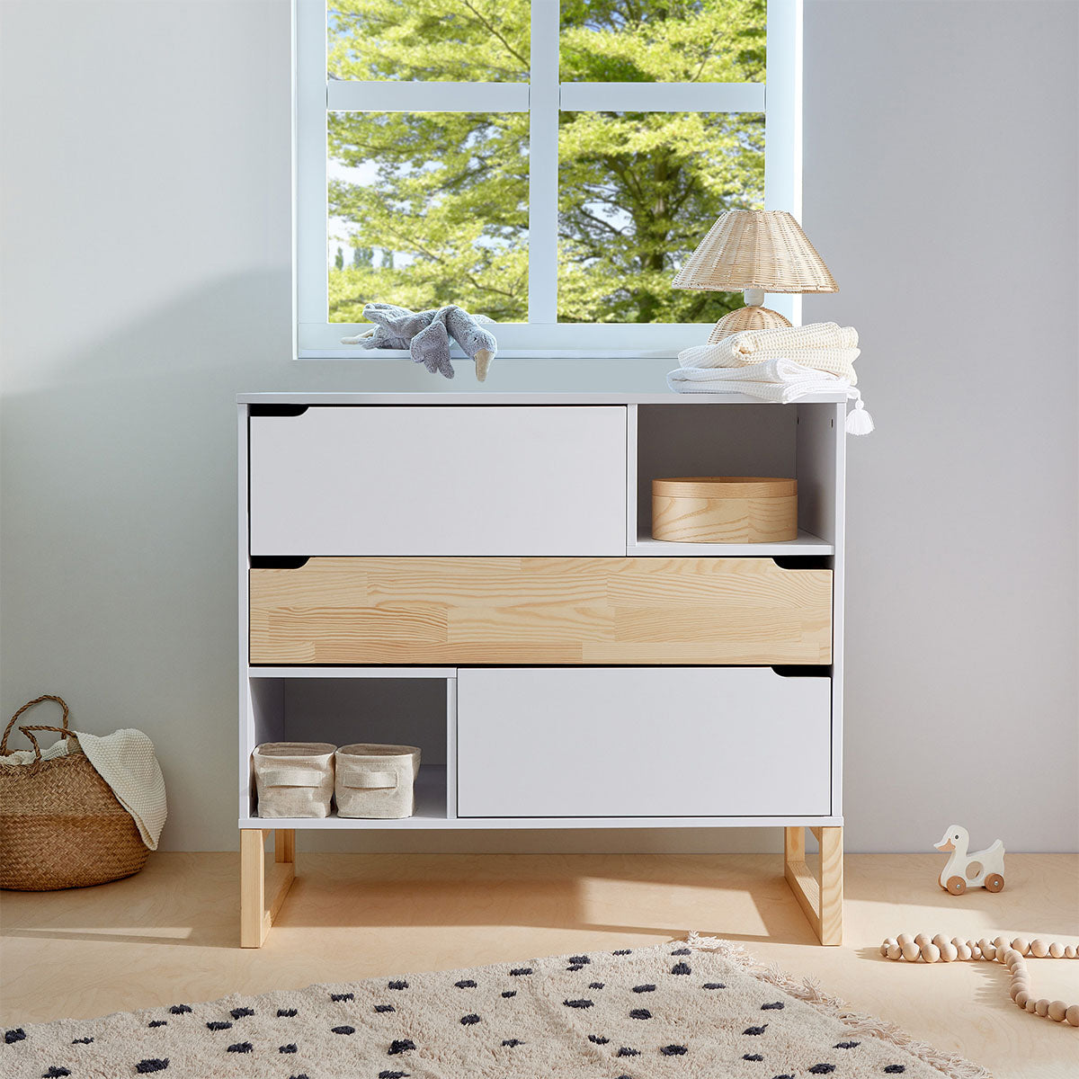 Commode 3 tiroirs Bellamy Juliette Blanc et bois - vue 3