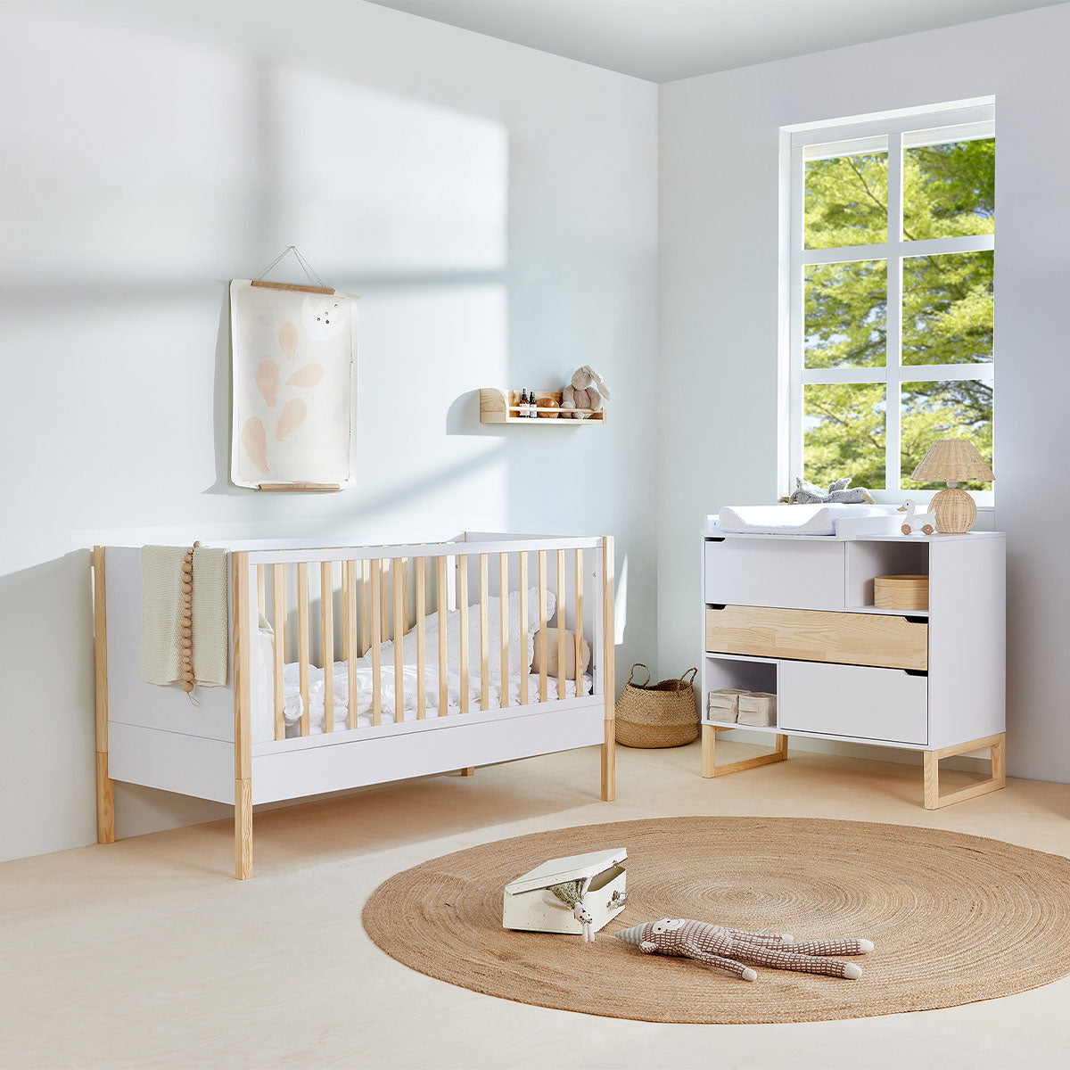 Lit évolutif 70x140 et commode 3 tiroirs Bellamy Juliette Blanc et bois - vue 4