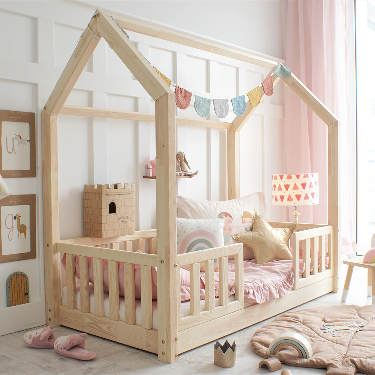 Lit cabane 90x190 barrières et sommier inclus pieds 1 cm Daisy Bois