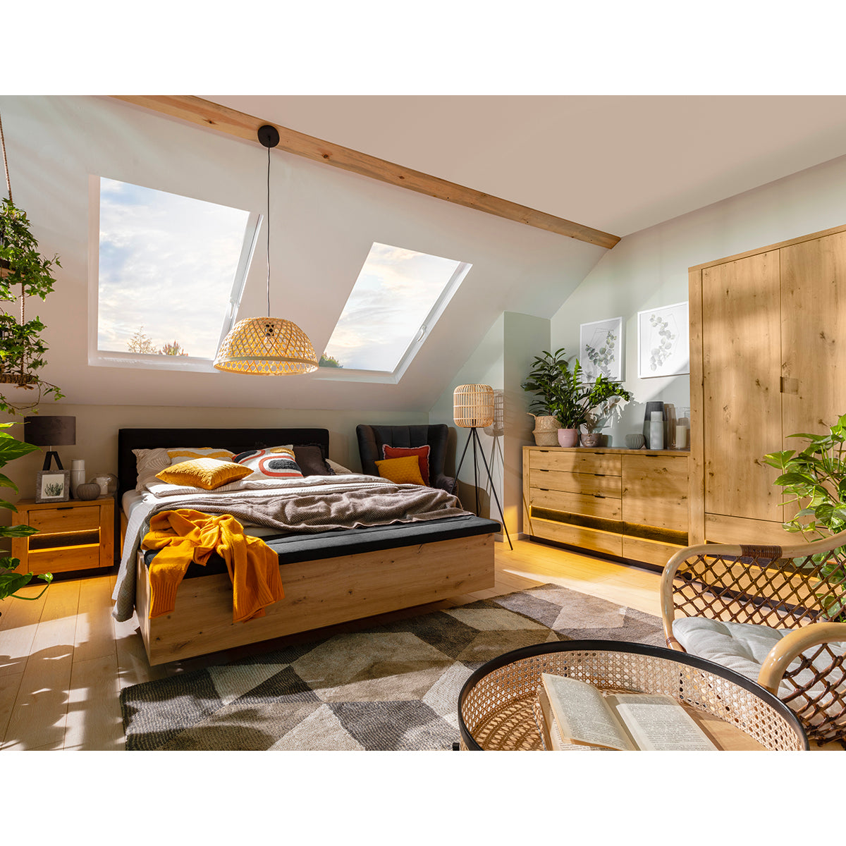 Lit coffre 140x200 avec banc et sommier inclus Glenn Bois et Noir - vue 5