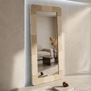 Miroir mural rectangulaire 70x160 cm effet travertin Kaël Beige