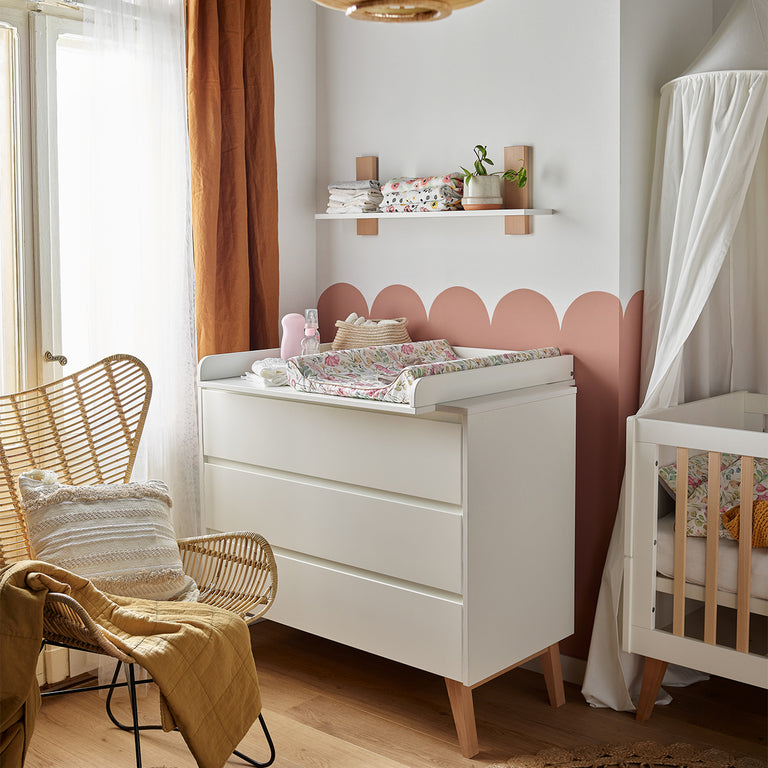 Chambre complète lit évolutif 60x120 commode à langer et armoire 2 portes Pinio Swing - Blanc et bois - vue 10