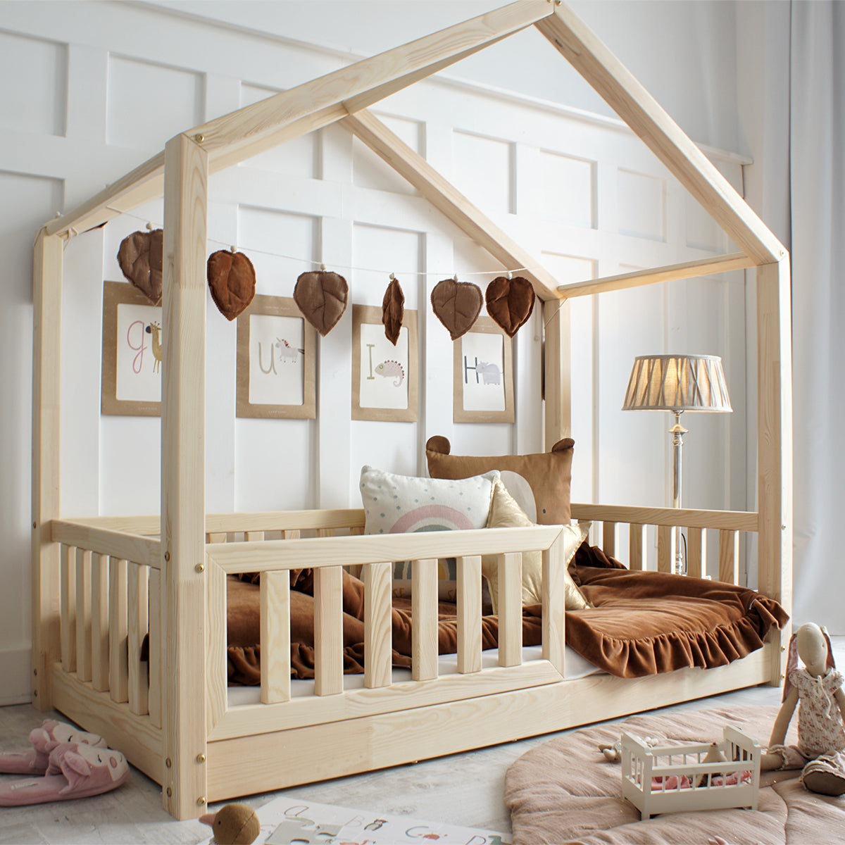 Lit cabane 90x190 barrière et sommier inclus pieds 1 cm Roxane Bois - vue 3