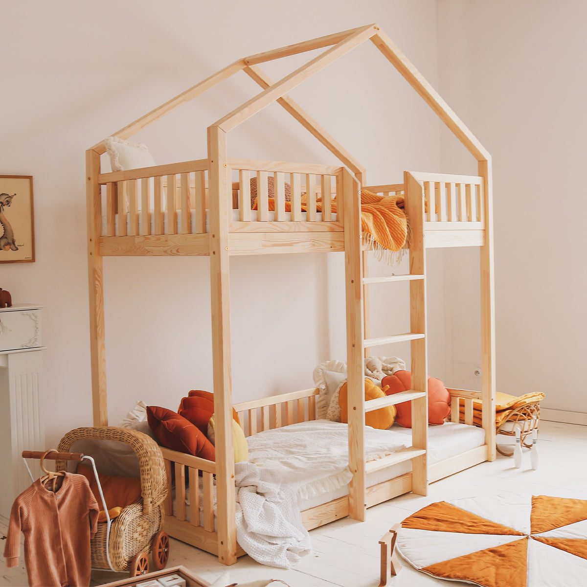 Lit cabane superposé 90x190 barrière et sommier inclus pieds 1 cm Roxane Bois