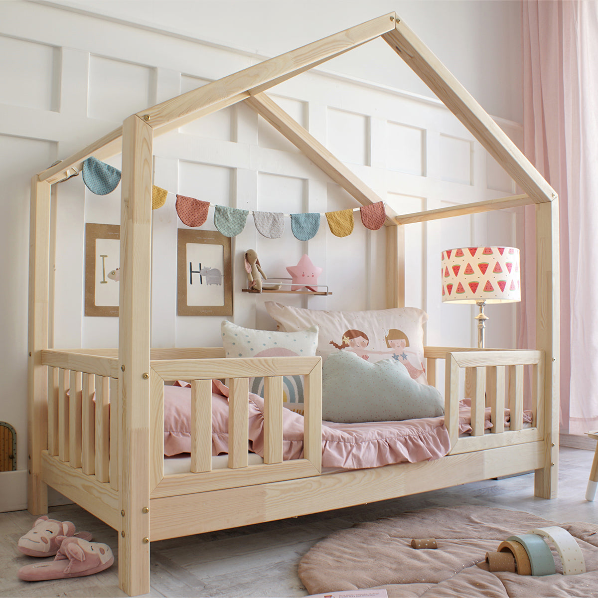 Lit cabane 90x190 barrières et sommier inclus pieds 10 cm Roxane Bois - vue 3