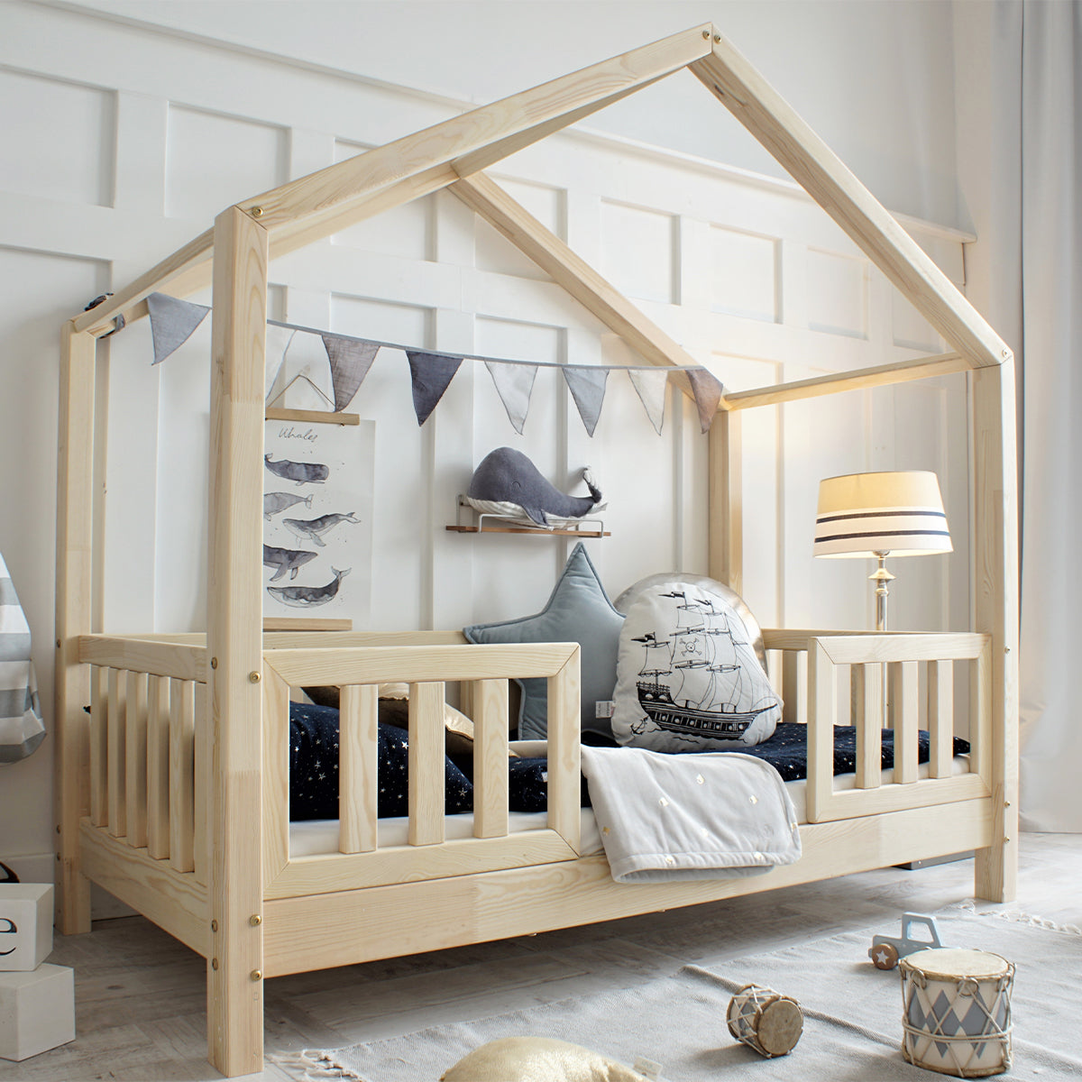 Lit cabane 90x190 barrières et sommier inclus pieds 10 cm Roxane Bois - vue 4
