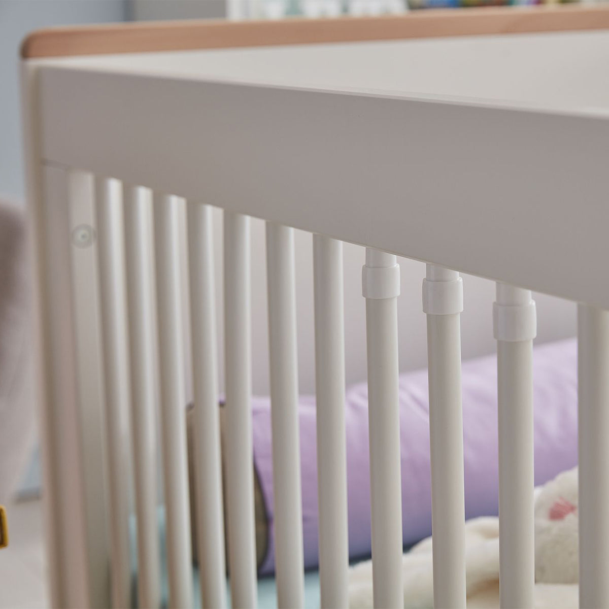 Lit bébé et commode à langer Pinio Snap Blanc et bois - vue 7