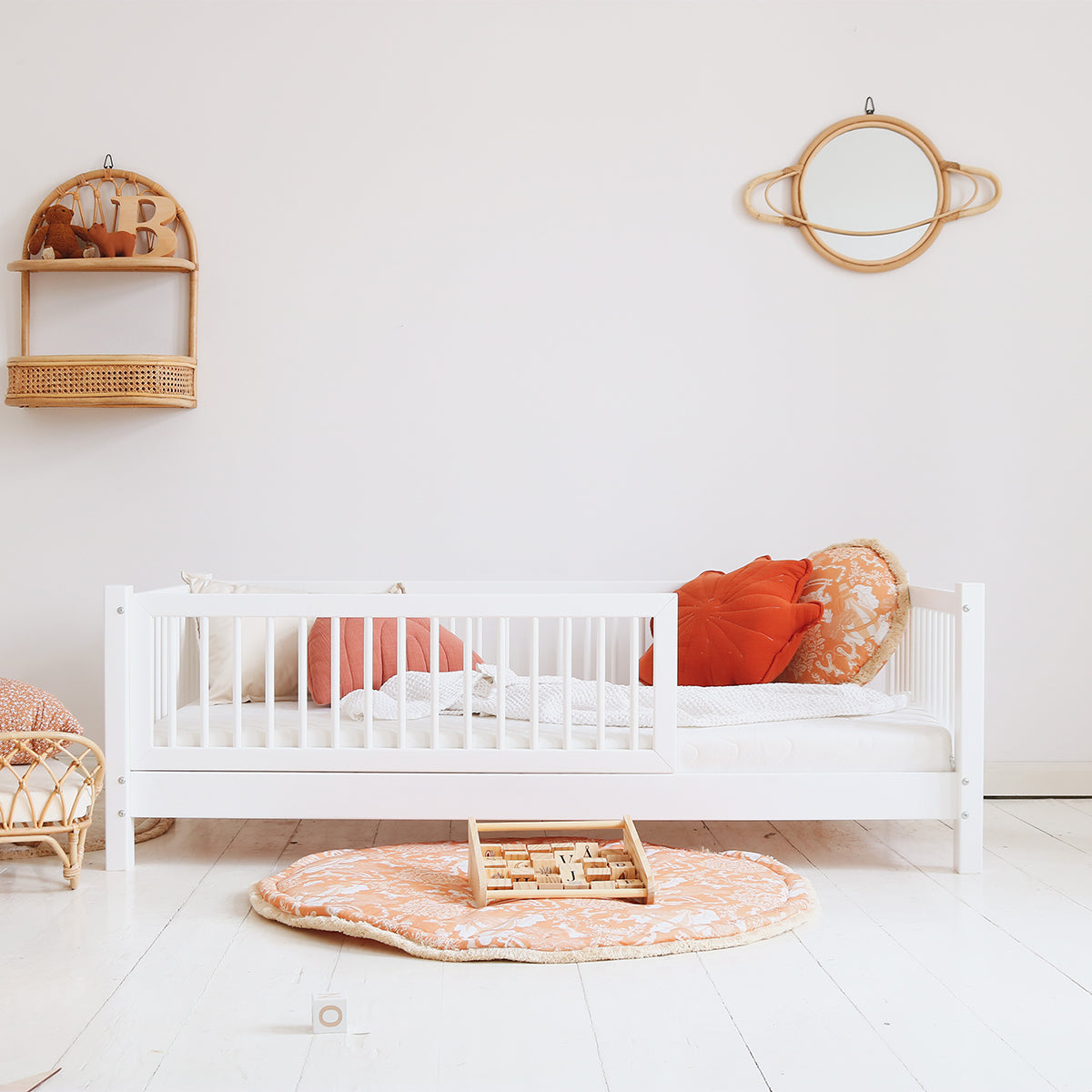 Lit 90x190 barrière et sommier inclus pieds 10 cm Sybil Blanc