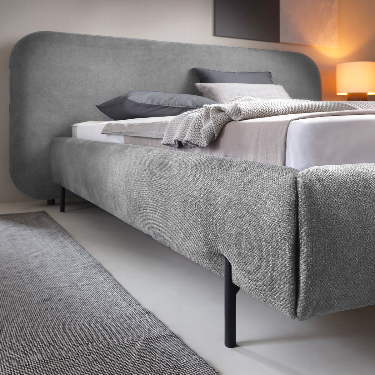 Lit coffre 180x200 sommier inclus Tobias Gris - vue 3