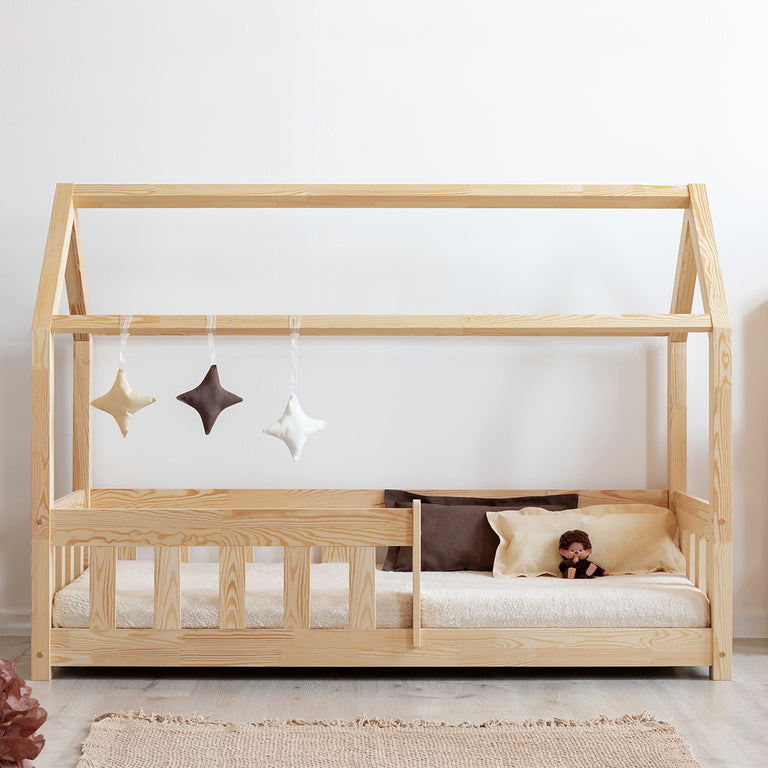Lit cabane 90x200 sommier inclus Mila Bois