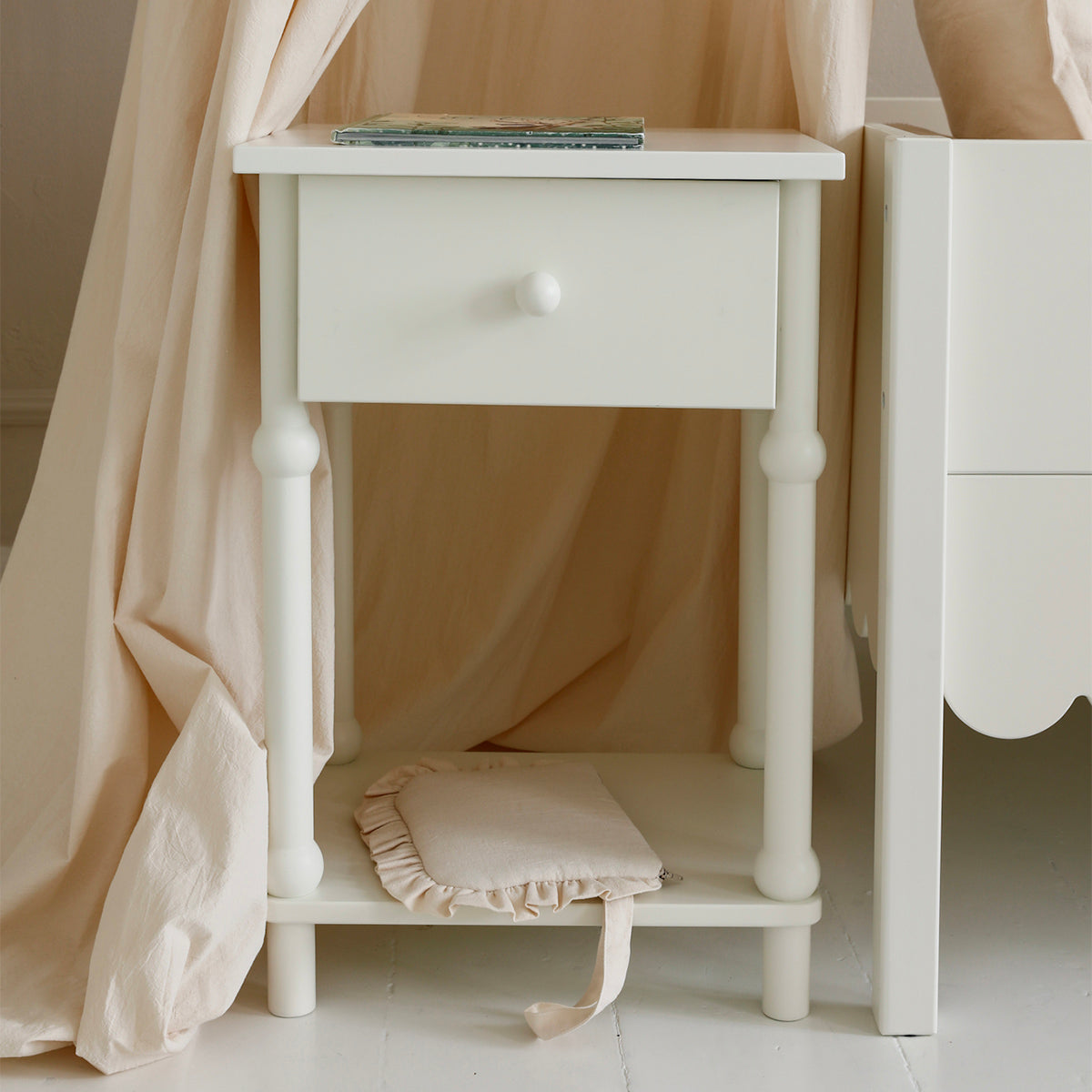 Chevet 1 tiroir Wood Luck Babushka Blanc - vue 4