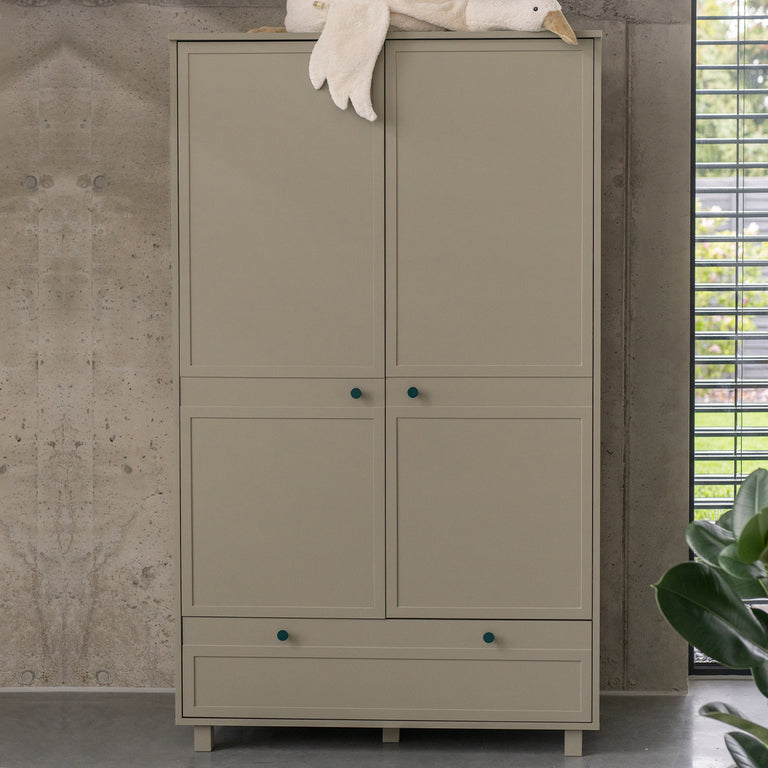 Commode 4 tiroirs et armoire 2 portes Wood Luck Gabriel - Vert Eucalyptus - vue 6